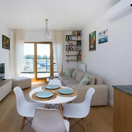Aparthotel Center - Amber Sky By Apartmore *